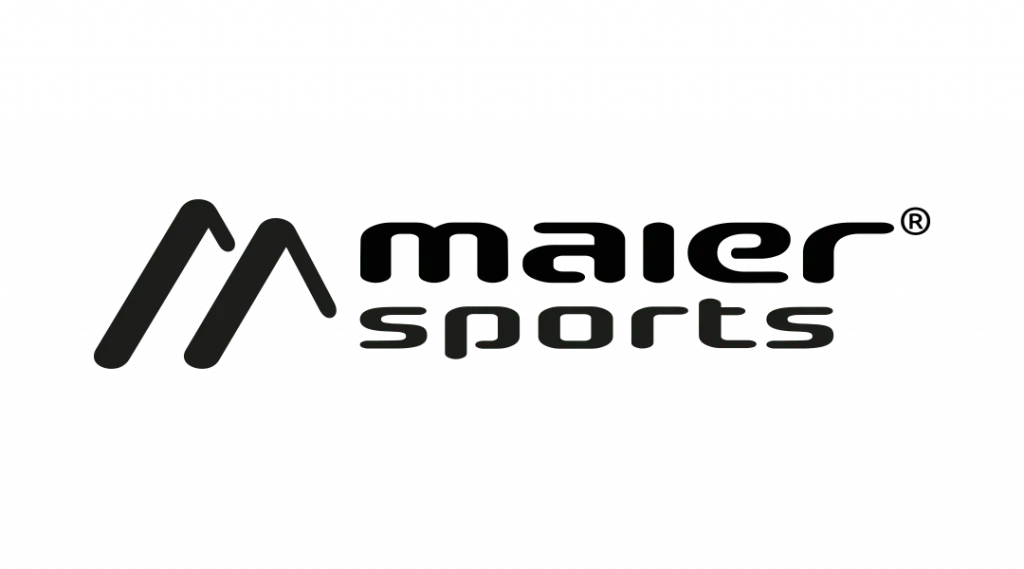 Logo von „Maier Sports“ in Schwarz auf hellgrauem Hintergrund. Das Design umfasst ein stilisiertes „M“, das an Berggipfel erinnert und Outdoor-Aktivitäten vermittelt.